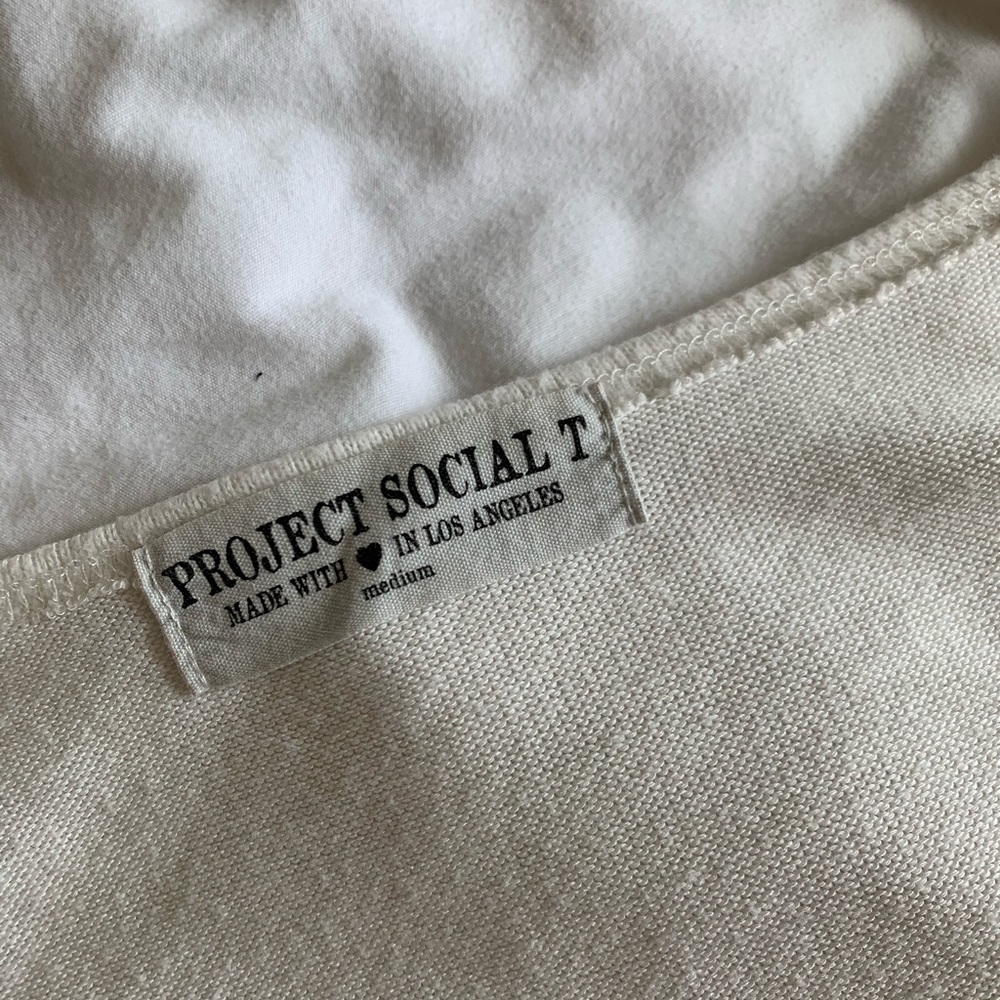 White oversized project social T - Picture 3 of 3